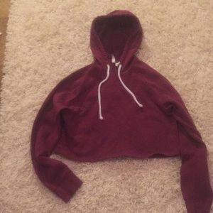 Maroon colored crop top from H&M